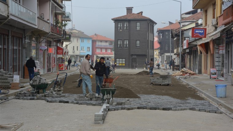 Belediye çalışmaları aralıksız devam ediyor