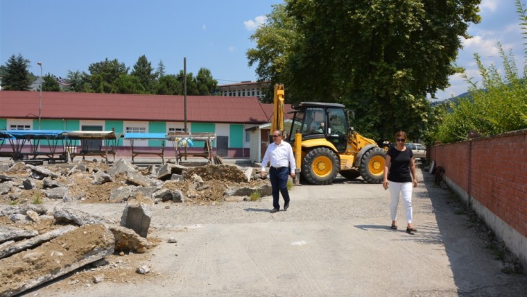 Başkanımız yeni başlayan pazaryerimiz düzenlemesini yerinde inceledi