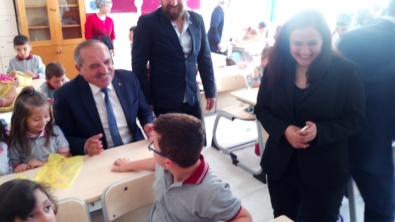 Başkanımızın yeni eğitim-öğretim yılı sebebi ile okul ziyareti