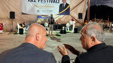 Belediye Başkanımız Sayın Hasan Hüseyin Uzun, İş İnsanı Sayın Deniz Günesen ile birlikte Perşembe Belediyesi tarafından düzenlenen Yaz Festivali programına katıldı.