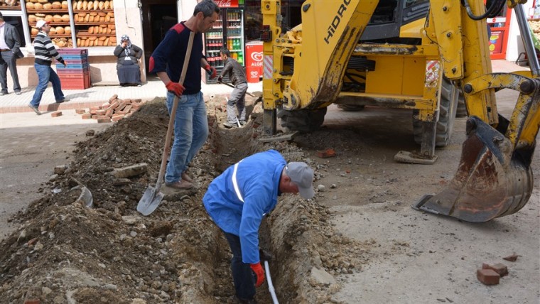 Asbest su borularımızın değişimi başladı