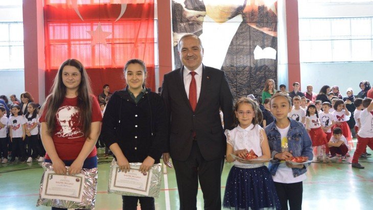 Başkanımız Sn. Hasan Hüseyin UZUN 23 Nisan Ulusal Egemenlik ve Çocuk Bayramı kutlama programına katıldı