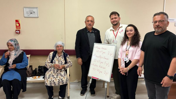 Belediye Başkanımız Sayın Hasan Hüseyin Uzun, Ulus İlçe Devlet Hastanesi’ni Ziyaret Ettii