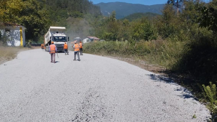 Kaldırım Mahallesi Hasandede Sokak’ta Yol Çalışması