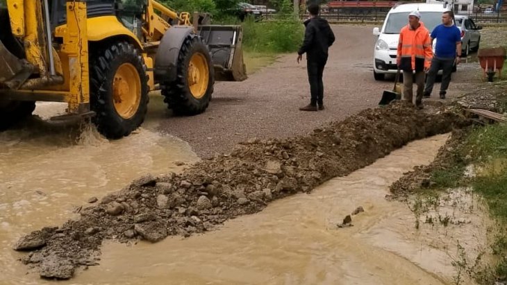 Sel Afetine Müdahalemiz Sürüyor