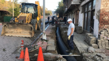 Kaldırım Mahallesi, Hürriyet Caddesi Yağmur Suyu Şebekesi Yenileniyor.