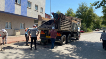 Cadde ve Sokaklarımızın Asfalt Yama ile Bakım ve Onarım Çalışmaları Gerçekleştiriliyor