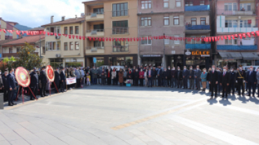 29 Ekim Cumhuriyet Bayramı Çelenk Sunma Töreni Yapıldı