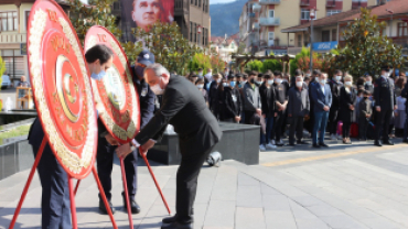 29 Ekim Cumhuriyet Bayramı Çelenk Sunma Töreni Yapıldı